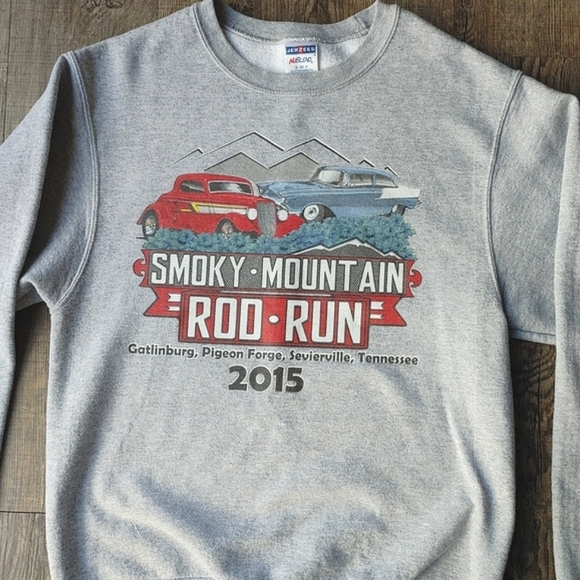 Smokey Mountain Rod Run Crew Neck Sweatshirt Mens Sz Small Classic Cars Jerzees - Picture 2 of 15
